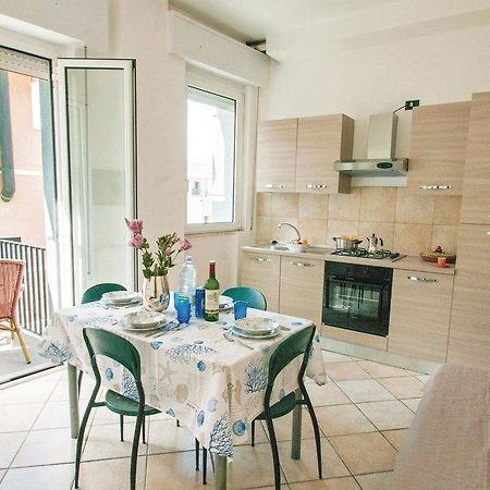 Residence Doral Римини Екстериор снимка